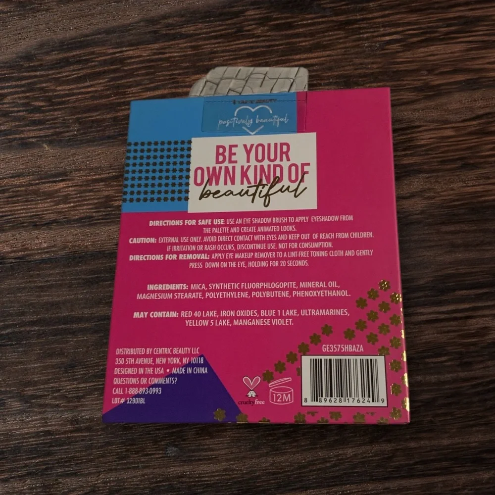BRAND NEW Positively Beautiful Eyeshadow Palette